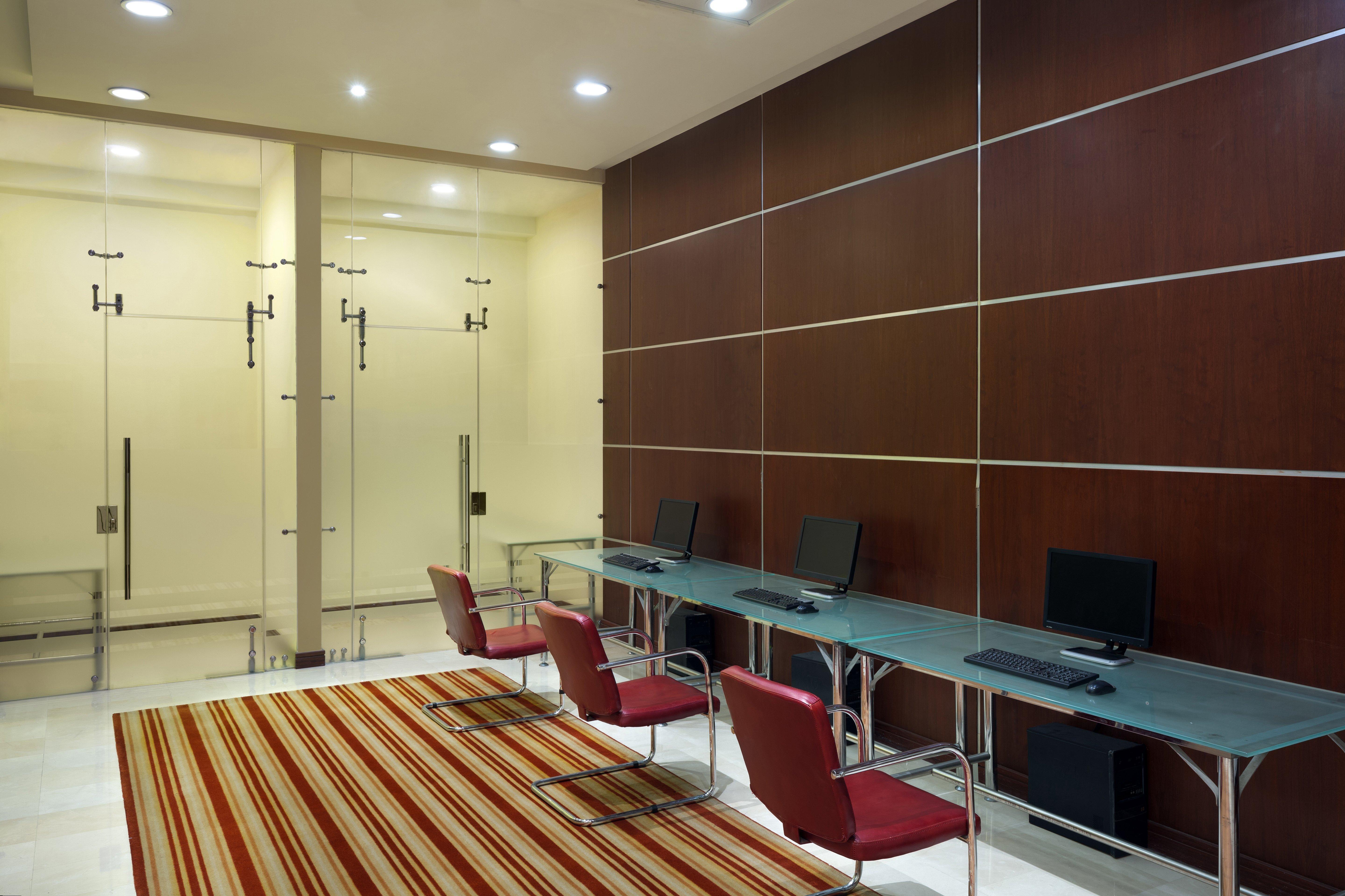 Crowne Plaza Al Khobar By Ihg Hotel Exterior photo Library